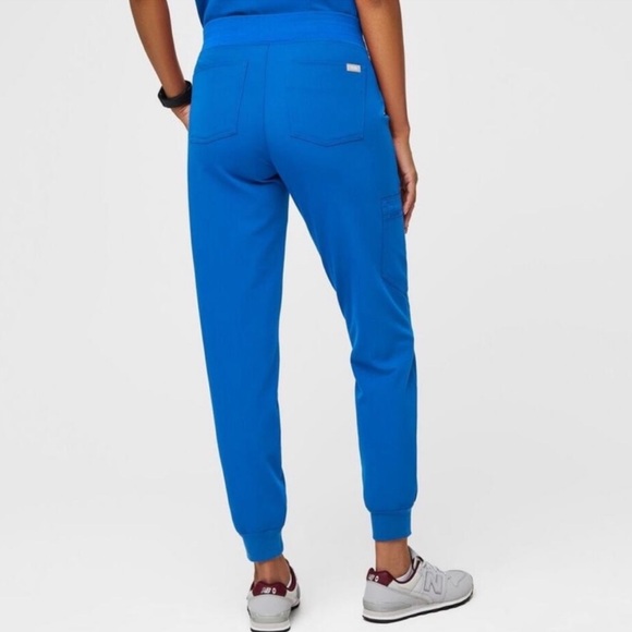 Figs Technical Zamora Scrub Joggers Pants - never worn Womens SZ Med - Picture 4 of 9